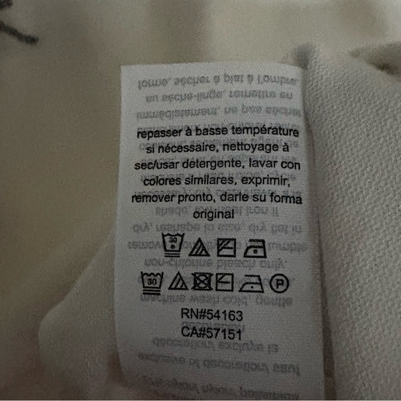 Tommy Hilfiger Snowflake Ivory Silver Metallic Ivy Sweater Small NWT - Picture 8 of 8